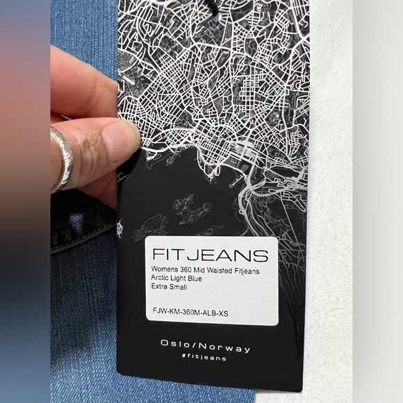 NWT FITJEANS 360 High Waisted Skinny Jeans Flattering Contour Leggings Denim - Picture 10 of 12